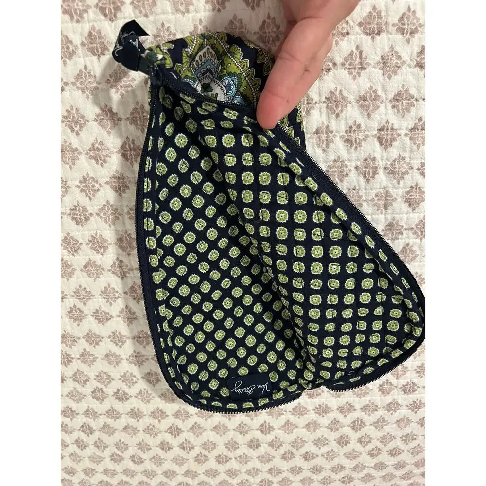 Vera Bradley Hot Tool Holder Quilted Cosmetic Case EUC Navy Blue Green Paisley